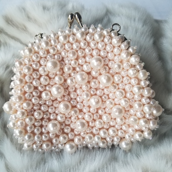 Banana Republic Handbags - ✅Make An Offer!Beautiful Evening Bag with Pearls